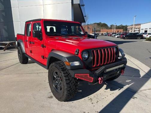 2023 Jeep Gladiator SPORT