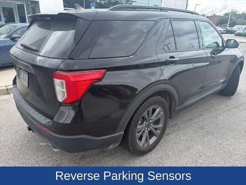 AGATE BLACK METALLIC 2023 Ford Explorer XLT
