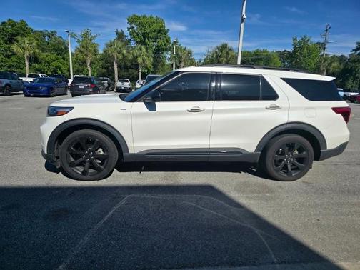 STAR WHITE MET TRI-COAT 2023 Ford Explorer ST-LINE