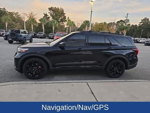 2022 Ford Explorer ST