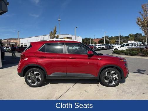 2023 Hyundai VENUE SEL