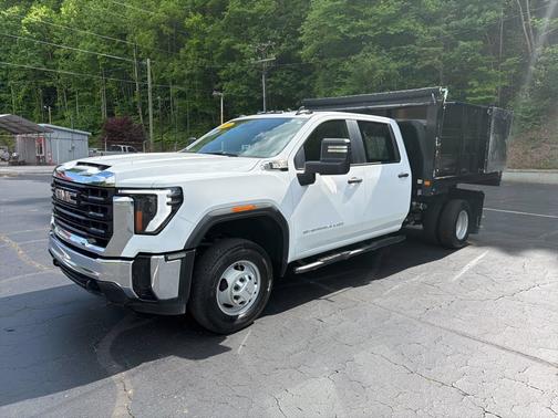 Summit White 2024 GMC Sierra 3500 Pro