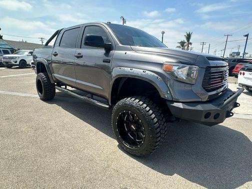 Gray 2015 Toyota Tundra SR5