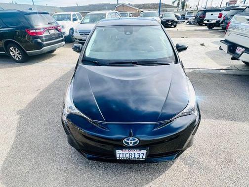 Black 2017 Toyota Prius Two