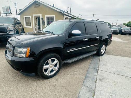 Black 2014 Chevrolet Suburban 1500 LTZ