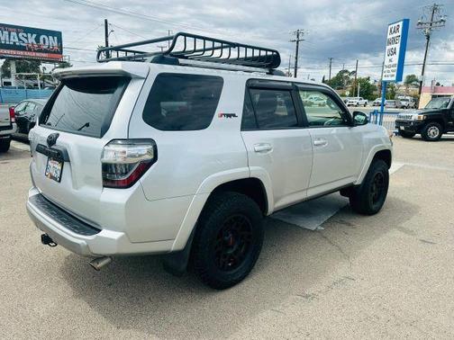 Silver 2016 Toyota 4Runner Trail Premium