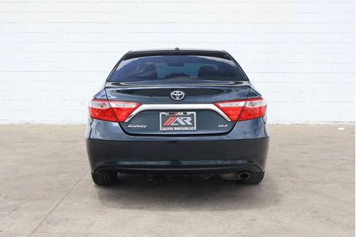 Cosmic Gray Mica 2016 Toyota Camry XLE
