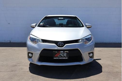 Classic Silver Metallic 2014 Toyota Corolla LE Premium
