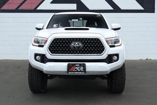 2019 Toyota Tacoma TRD Sport