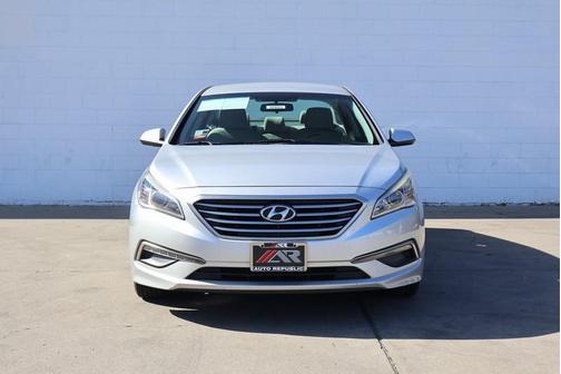 2015 Hyundai SONATA SE
