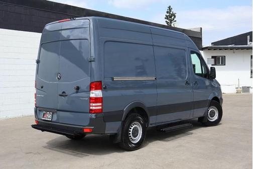 2018 Mercedes-Benz Sprinter 2500 Standard Roof