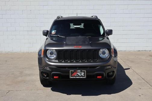2017 Jeep Renegade Trailhawk