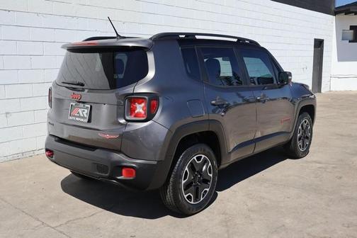 2017 Jeep Renegade Trailhawk