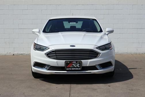 2018 Ford Fusion Hybrid SE