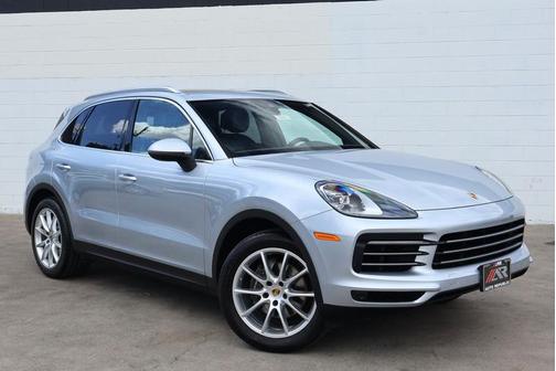Rhodium Silver Metallic 2019 Porsche Cayenne Cayenne
