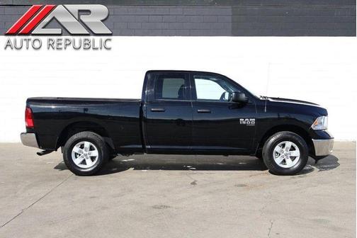 2024 RAM 1500 Classic SLT