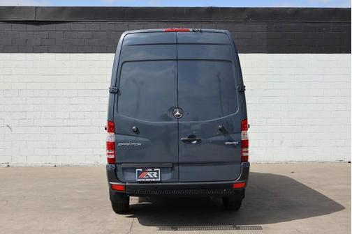 2018 Mercedes-Benz Sprinter 2500 Standard Roof