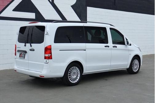 2017 Mercedes-Benz Metris Base