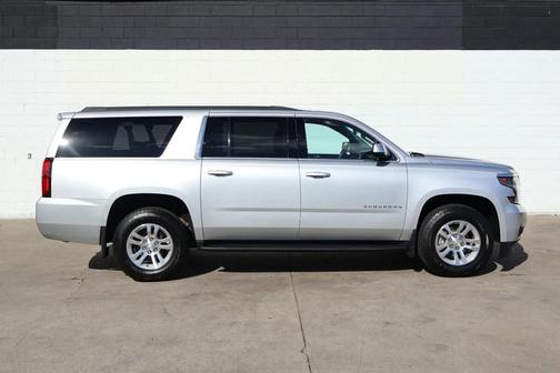 2017 Chevrolet Suburban LS