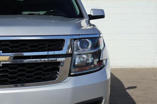 2017 Chevrolet Suburban LS