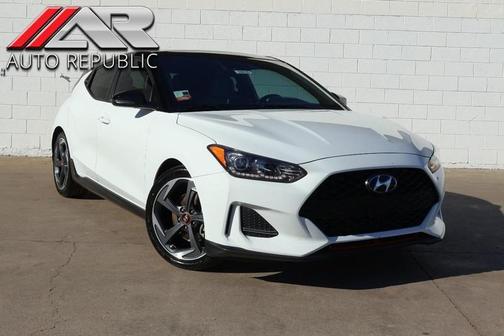 2019 Hyundai Veloster Base