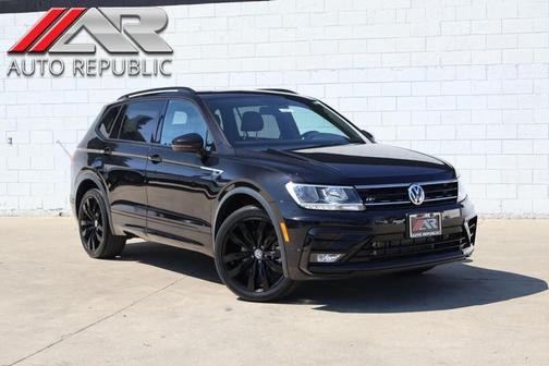 2021 Volkswagen Tiguan 2.0T SE R-Line Black