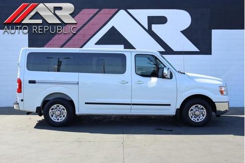 2016 Nissan NV Passenger NV3500 HD SL V8