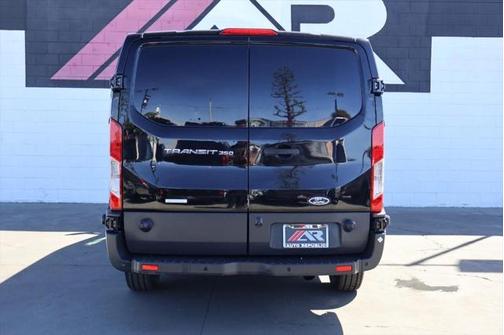 2017 Ford Transit-350 Base