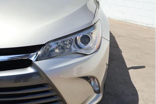 Creme Brulee 2017 Toyota Camry LE