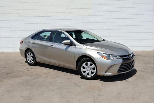 Creme Brulee 2017 Toyota Camry LE