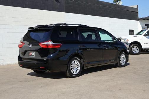 2017 Toyota Sienna Limited