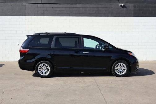 2017 Toyota Sienna Limited