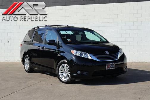 2017 Toyota Sienna Limited