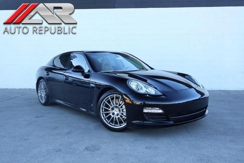 2013 Porsche Panamera 4