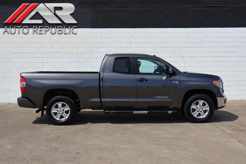2016 Toyota Tundra SR5