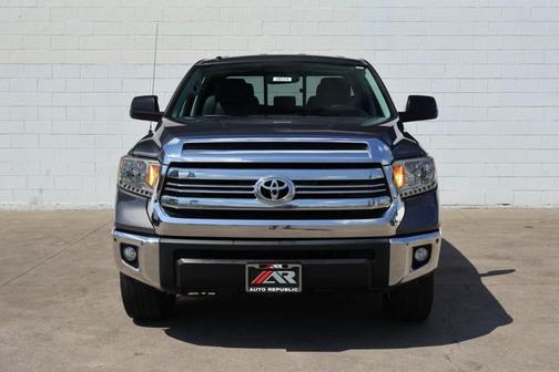2016 Toyota Tundra SR5