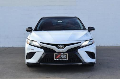 2019 Toyota Camry XSE