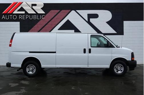 2017 Chevrolet Express 3500 Work Van
