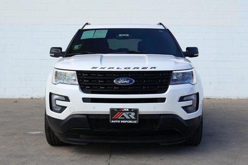 2017 Ford Explorer sport