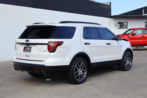 2017 Ford Explorer sport