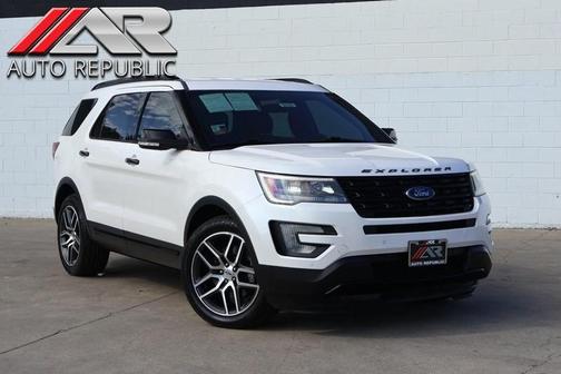 2017 Ford Explorer sport