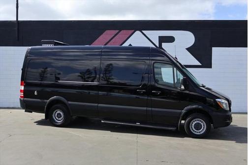 2016 Mercedes-Benz Sprinter 3500 170' WB TURBO DIESEL W/SUSPENSION PACKAGE & HD FRONT AXLE