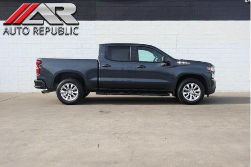 2022 Chevrolet Silverado 1500 Custom