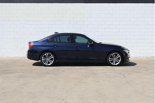 Imperial Blue Metallic 2016 BMW 328 328i