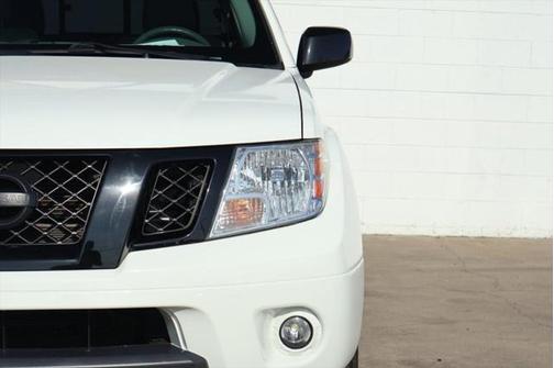 2021 Nissan Frontier SV