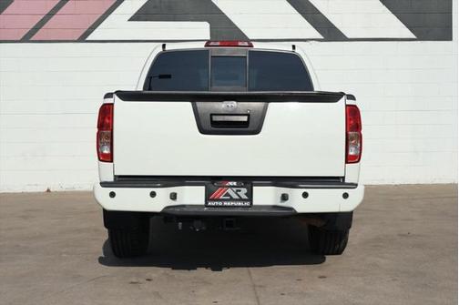 2021 Nissan Frontier SV