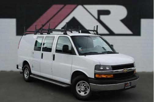 2020 Chevrolet Express 2500 RWD 2500 V8