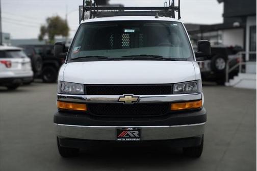 2020 Chevrolet Express 2500 RWD 2500 V8