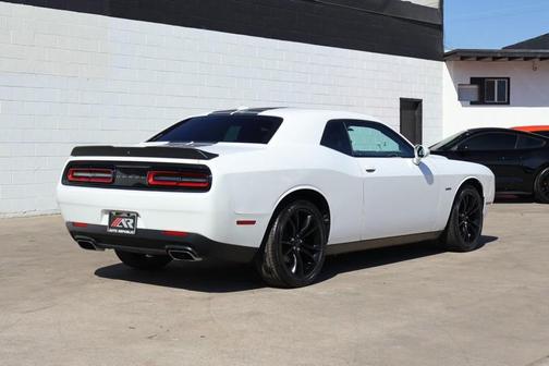 2016 Dodge Challenger R/T