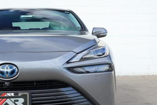 2021 Toyota Mirai Base